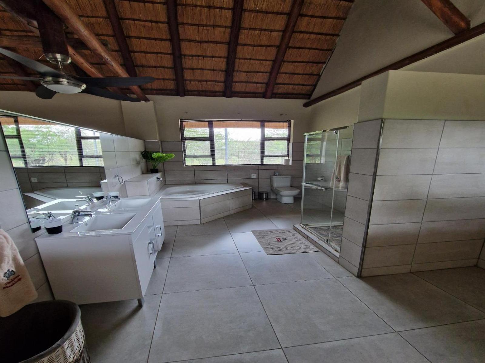 Thandolwami Bushlodge &